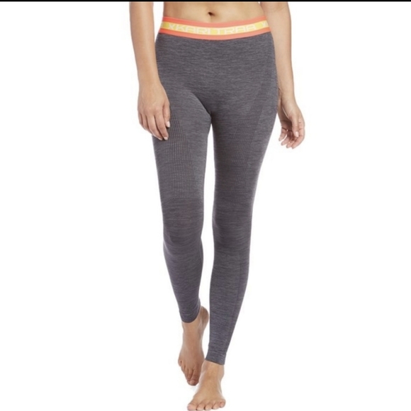 Kari Traa Kristina Tights, High-Performance Training Pants - Picture 3 of 13